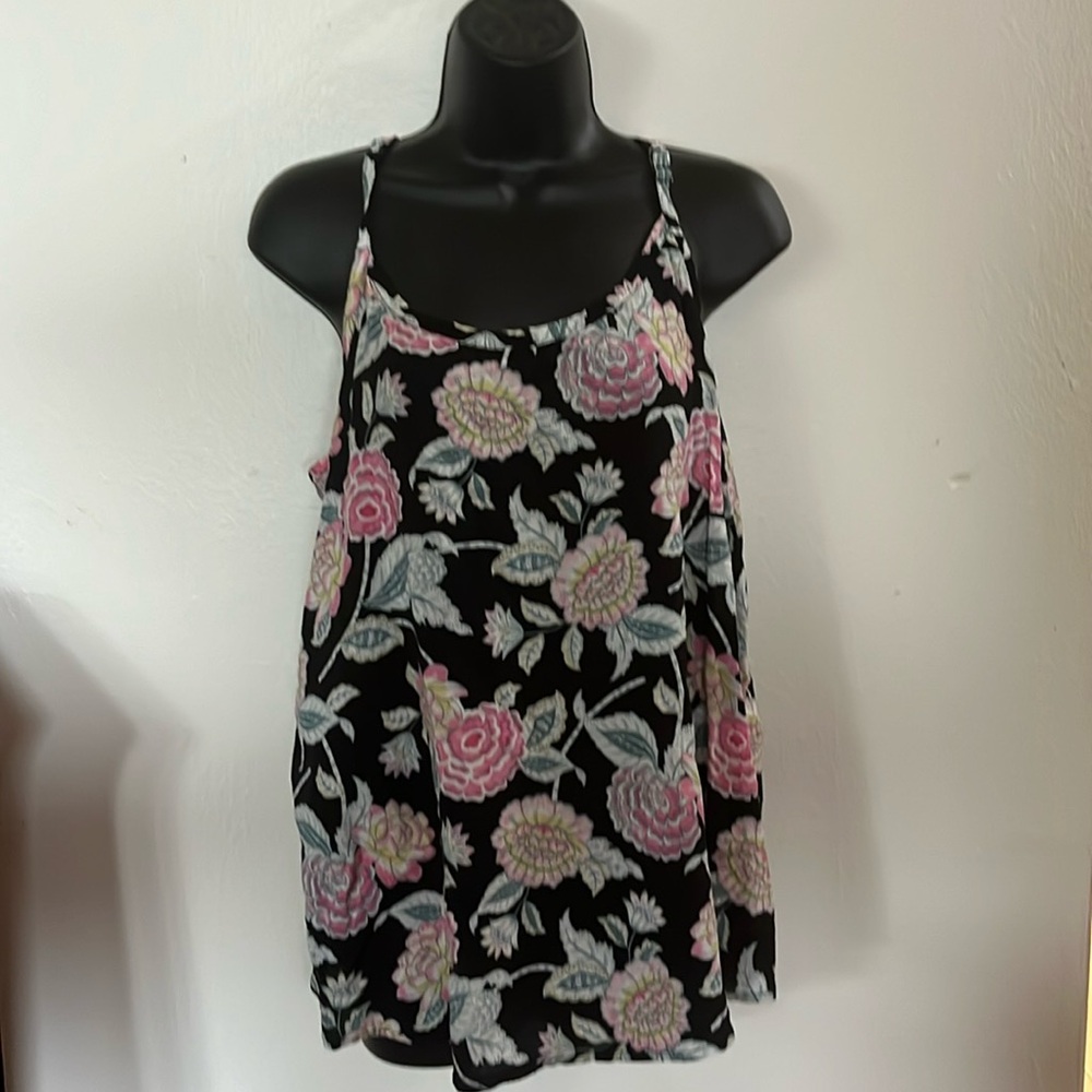 Summer flowered top.